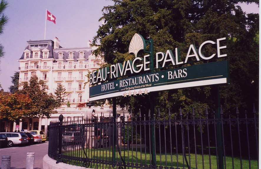 [Hotelli Beau-Rivage Palace]